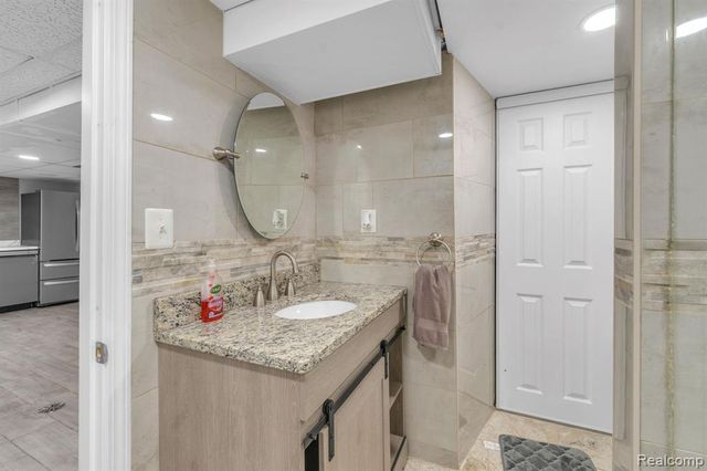 2229 Burger Street, Dearborn, MI 48128