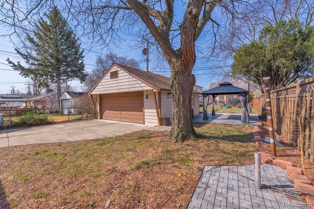 2229 Burger Street, Dearborn, MI 48128