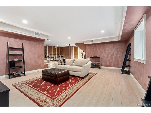 6901 E 12th Ave, Denver, CO 80220