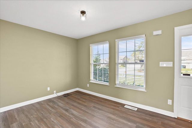 10725 Illinois Street, Crown Point, IN 46307