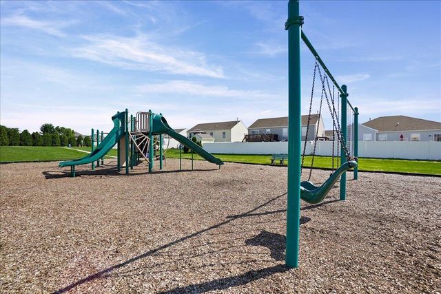10725 Illinois Street, Crown Point, IN 46307