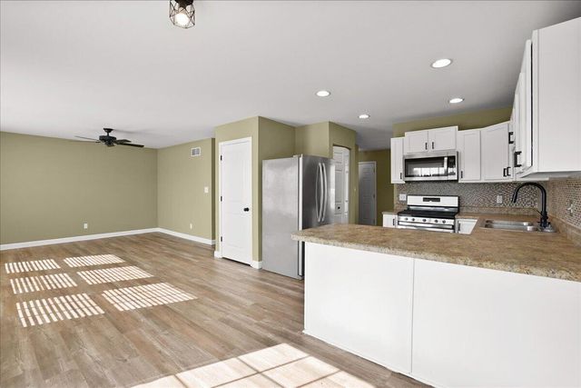 10725 Illinois Street, Crown Point, IN 46307