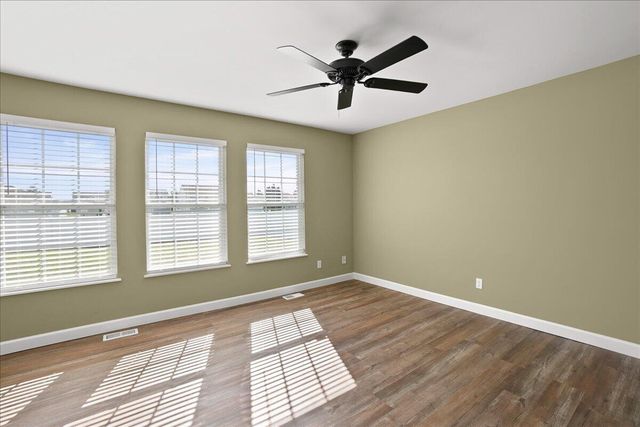 10725 Illinois Street, Crown Point, IN 46307