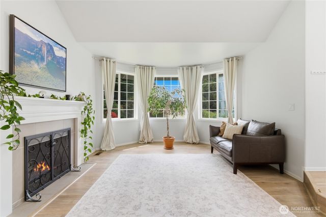 209 Casey Court, Steilacoom, WA 98388