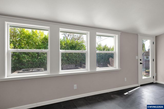 1880 Fairmount Av S, Salem, OR 97302