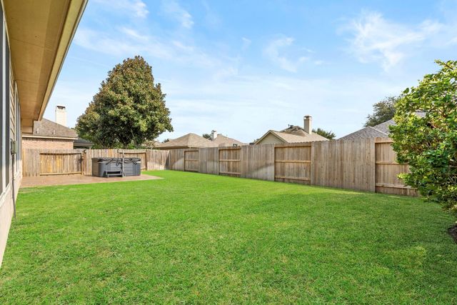 26823 Lakeridge Park Lane, Cypress, TX 77433