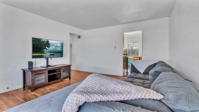 10206 Propps Street NE, Albuquerque, NM 87112