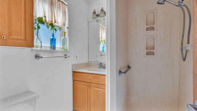 10206 Propps Street NE, Albuquerque, NM 87112