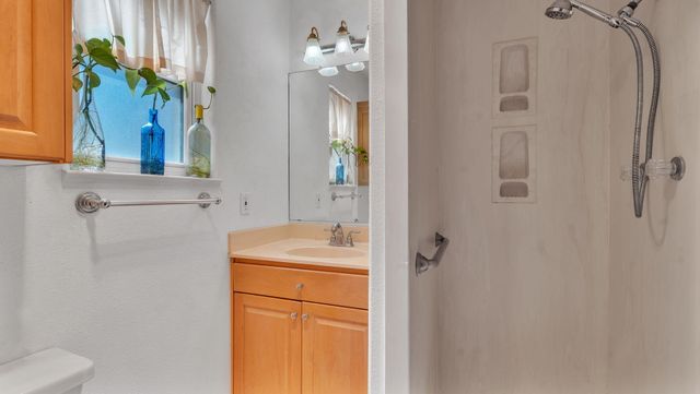 10206 Propps Street NE, Albuquerque, NM 87112