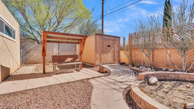 10206 Propps Street NE, Albuquerque, NM 87112