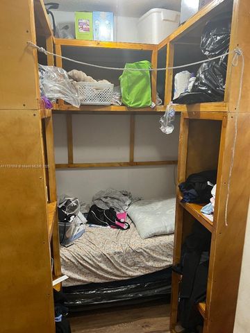 2381 NE 137 ST, North Miami Beach, FL 33181