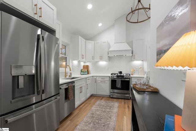 304 Wedgewood Drive, Greenville, SC 29609