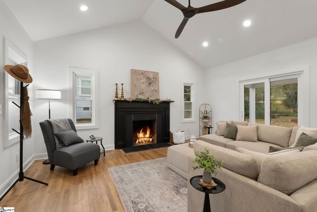 304 Wedgewood Drive, Greenville, SC 29609