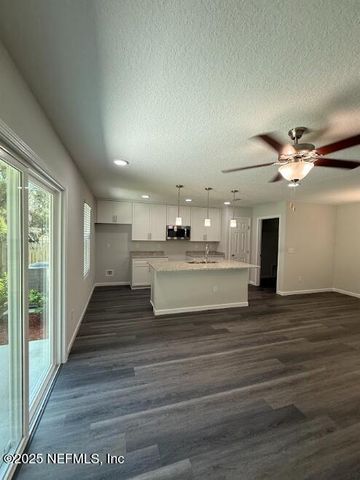 7939 MARINER Street, Jacksonville, FL 32220