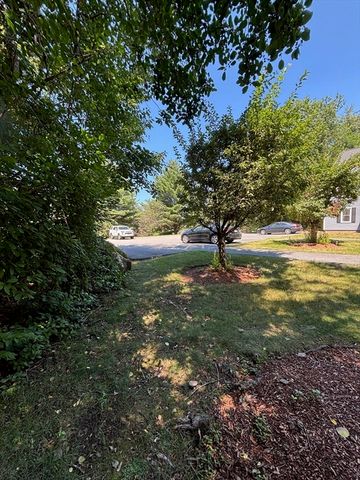54 Lantern Lane 2, Dracut, MA 01826