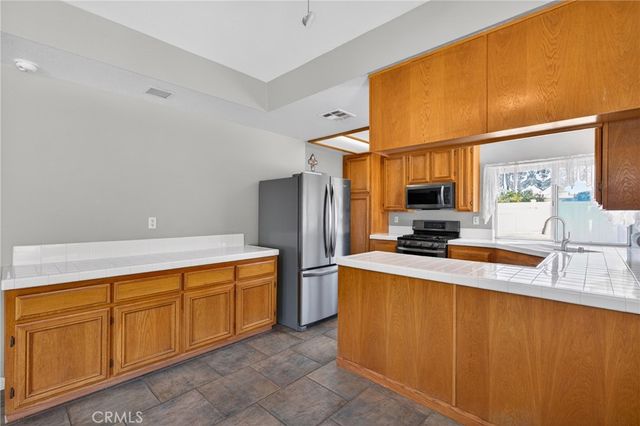 3005 Chuckwagon Road, Palmdale, CA 93550