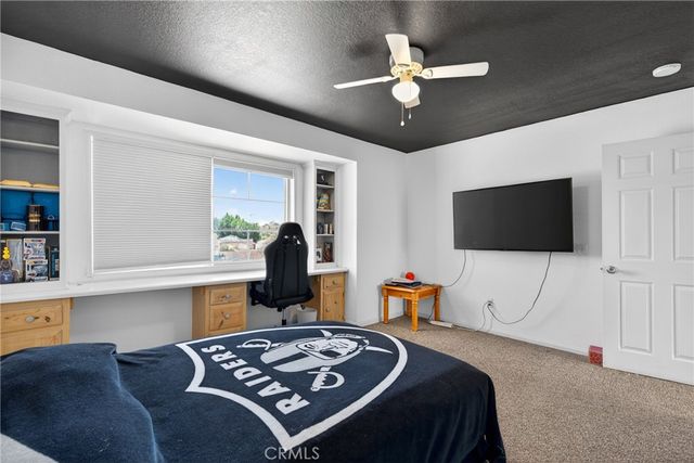 3005 Chuckwagon Road, Palmdale, CA 93550