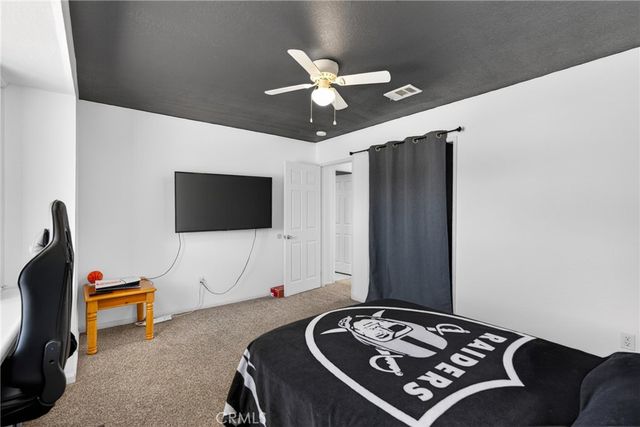 3005 Chuckwagon Road, Palmdale, CA 93550