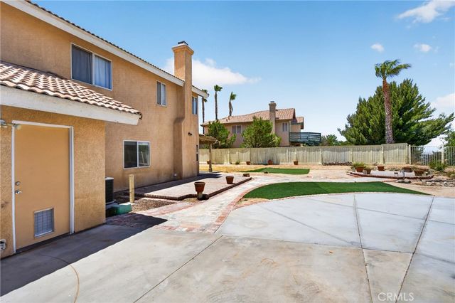 3005 Chuckwagon Road, Palmdale, CA 93550