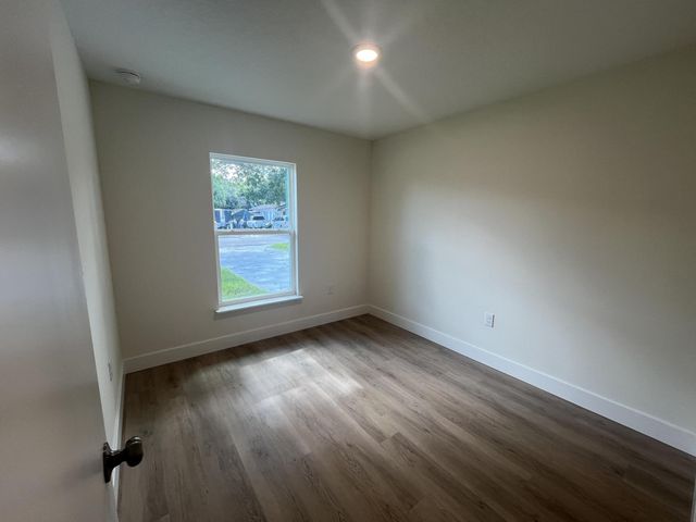311 N 16th Street, Fort Pierce, FL 34950