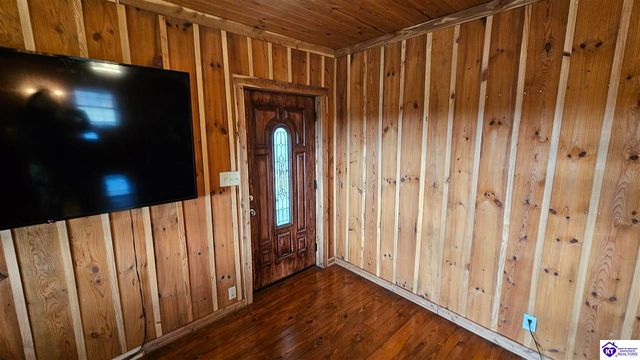 2586 Logsdon Cemetery Road, Clarkson, KY 42726