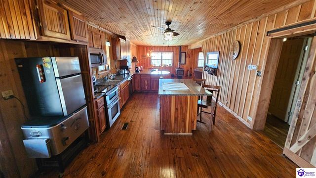 2586 Logsdon Cemetery Road, Clarkson, KY 42726