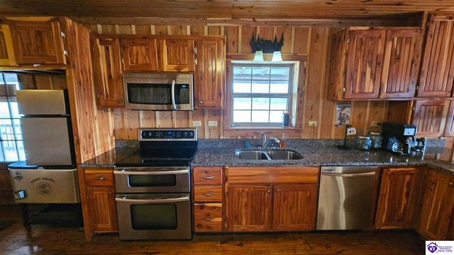 2586 Logsdon Cemetery Road, Clarkson, KY 42726