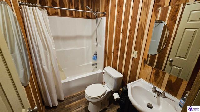 2586 Logsdon Cemetery Road, Clarkson, KY 42726