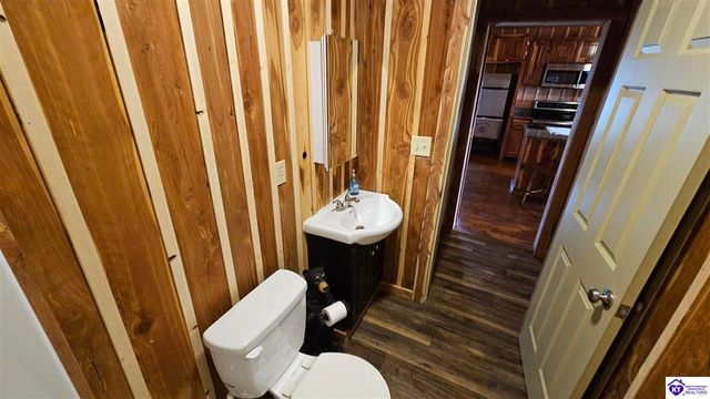 2586 Logsdon Cemetery Road, Clarkson, KY 42726