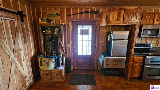 2586 Logsdon Cemetery Road, Clarkson, KY 42726