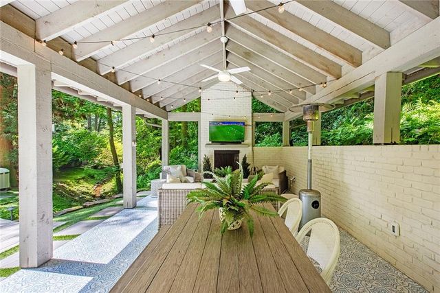 695 W Conway Drive NW, Atlanta, GA 30327