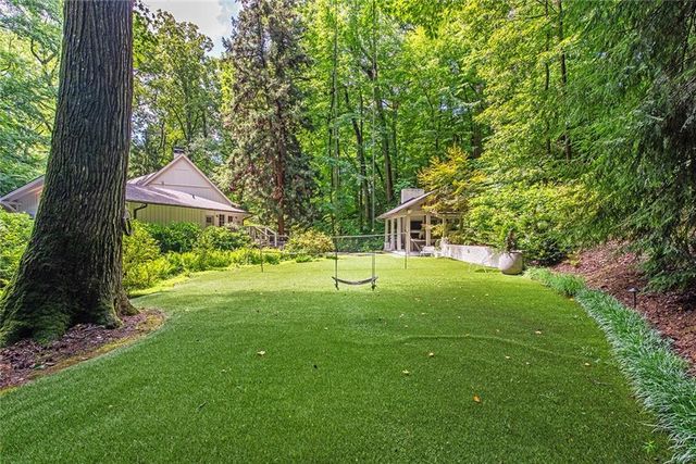 695 W Conway Drive NW, Atlanta, GA 30327