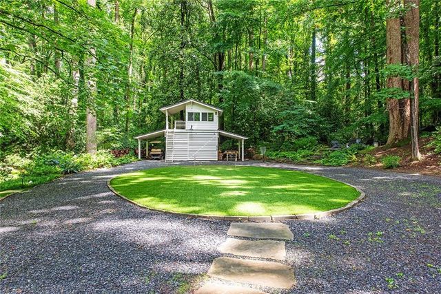 695 W Conway Drive NW, Atlanta, GA 30327