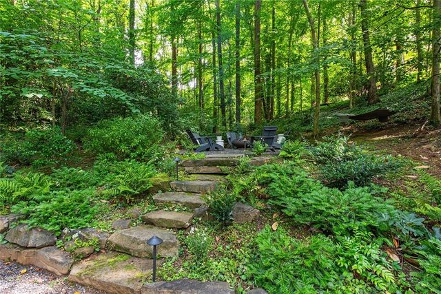 695 W Conway Drive NW, Atlanta, GA 30327