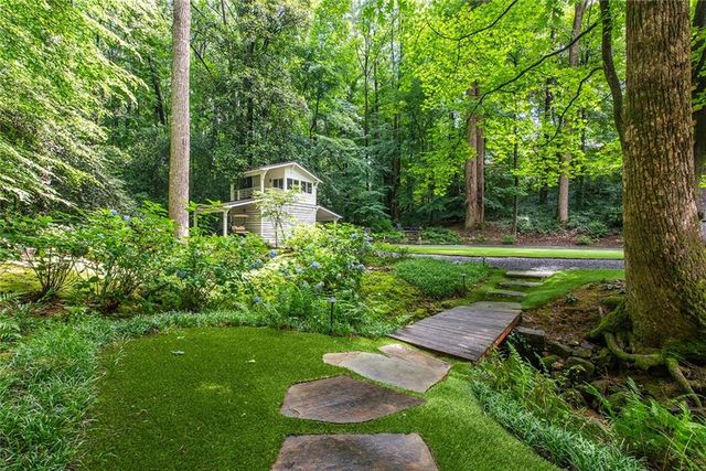 695 W Conway Drive NW, Atlanta, GA 30327