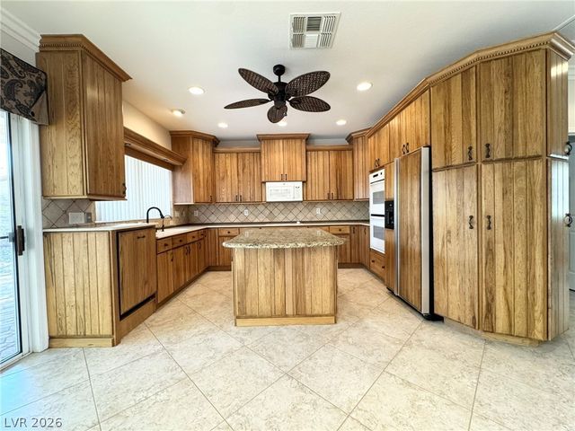 3005 Walnut Park Court, Henderson, NV 89052