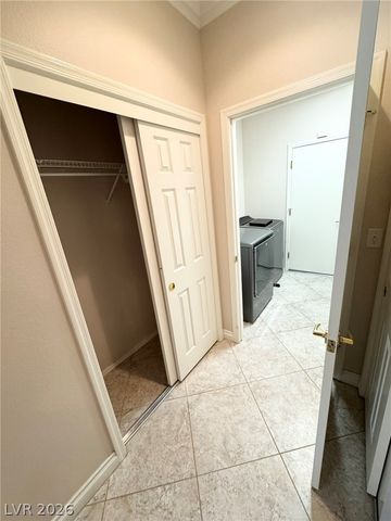 3005 Walnut Park Court, Henderson, NV 89052