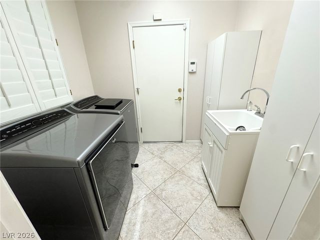 3005 Walnut Park Court, Henderson, NV 89052