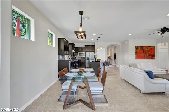 7103 Lily WAY, Naples, FL 34114