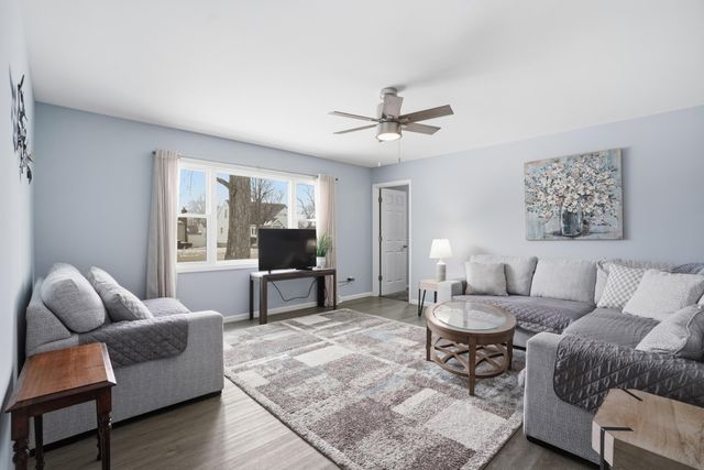 405 N Griffith Boulevard, Griffith, IN 46319