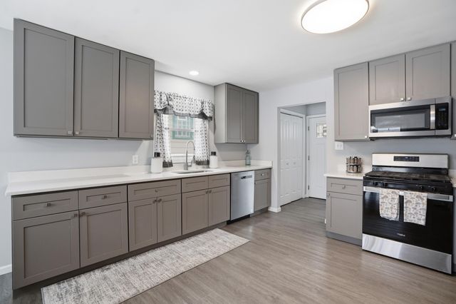 405 N Griffith Boulevard, Griffith, IN 46319