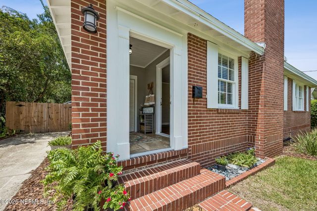 1022 OLD HICKORY Road, Jacksonville, FL 32207