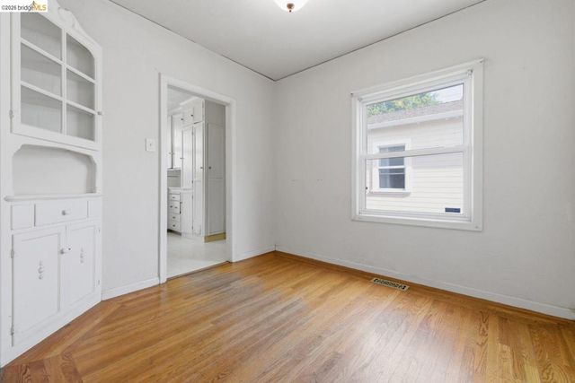 130 Behrens Street, El Cerrito, CA 94530