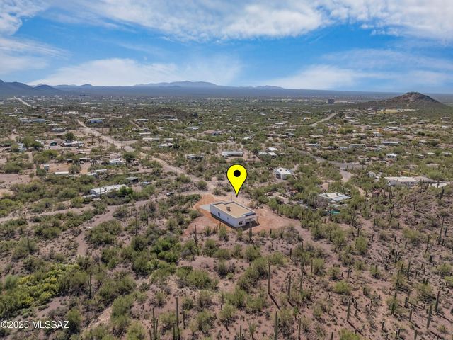 4570 W Milton Road, Tucson, AZ 85746