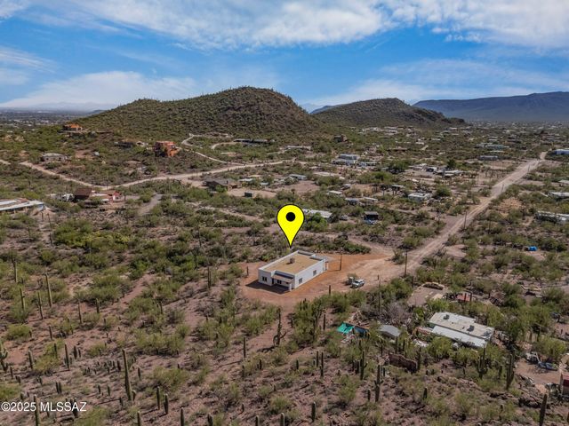 4570 W Milton Road, Tucson, AZ 85746