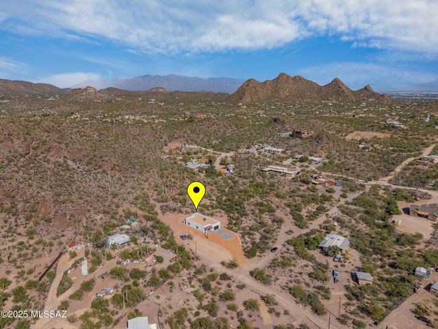4570 W Milton Road, Tucson, AZ 85746
