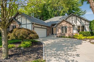 39931 Brylor Court, Clinton Charter Township, MI 48038