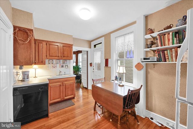 640 W CHESTNUT ST, Lancaster, PA 17603