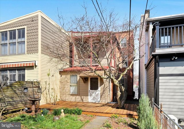 640 W CHESTNUT ST, Lancaster, PA 17603
