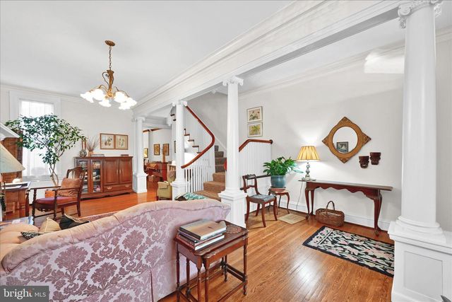 640 W CHESTNUT ST, Lancaster, PA 17603